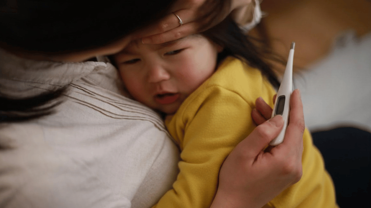 子どもの熱性けいれんではどんな症状が出ますか？発作の特徴を教えてください